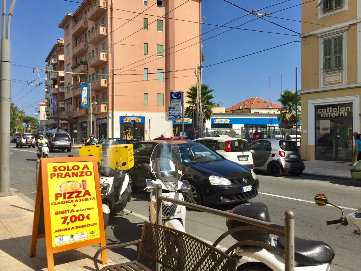 Casa Matuzia Apartment Sanremo Bagian luar foto